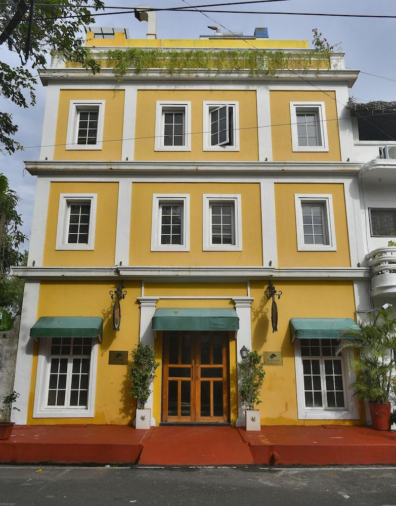 Hotel The Richmond Puducherry Exterior foto