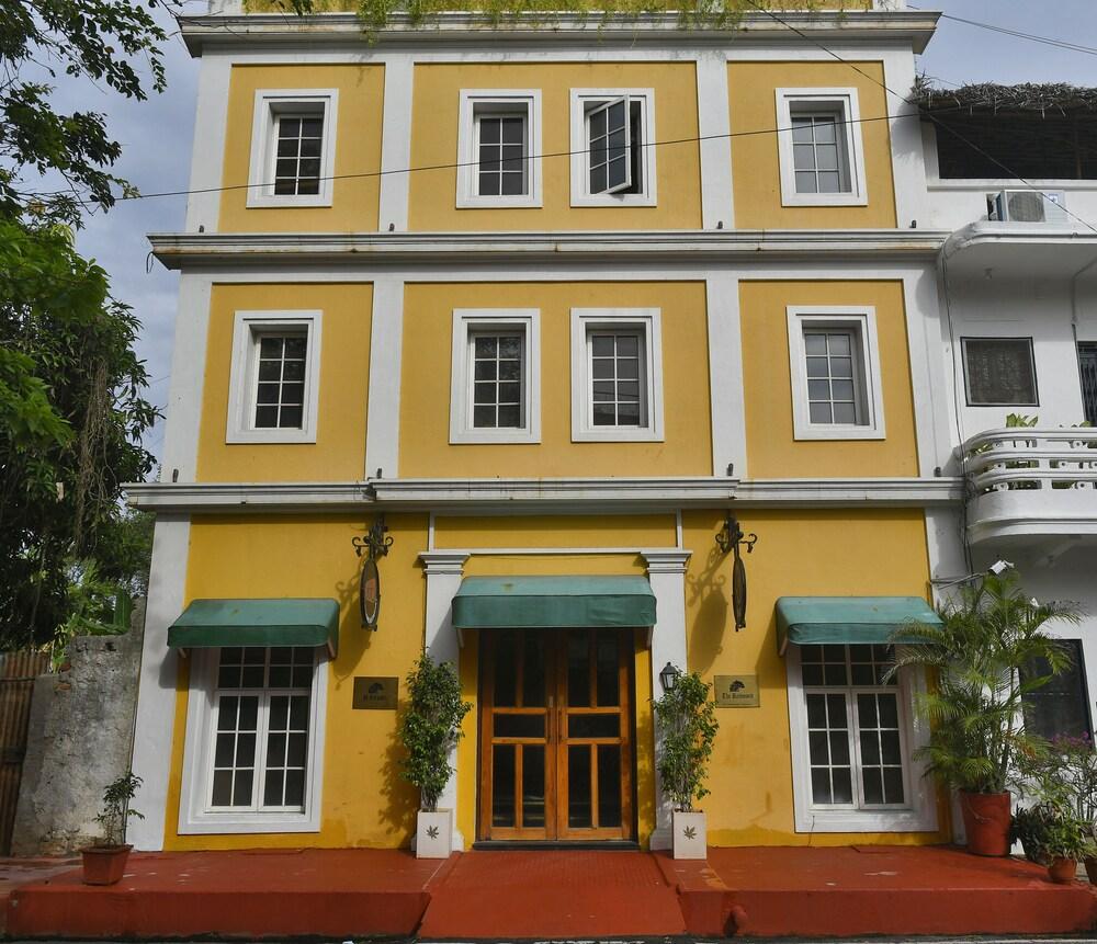 Hotel The Richmond Puducherry Exterior foto